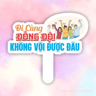 Hashtag đi cùng đồng đội, không vội được đâu