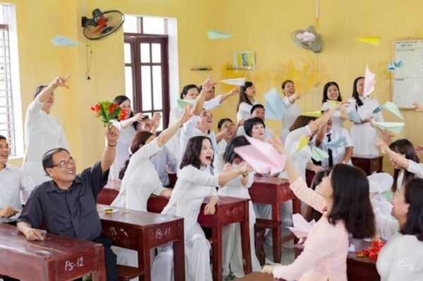 cảm xúc 20 năm ngày ra trường