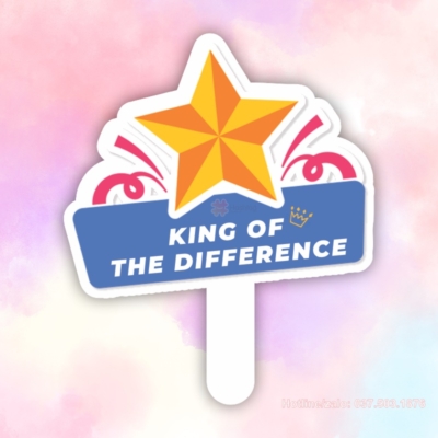 Hashtag cầm tay king of the difference