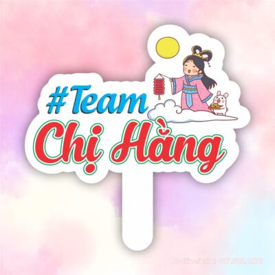 Hashtag team chị Hằng