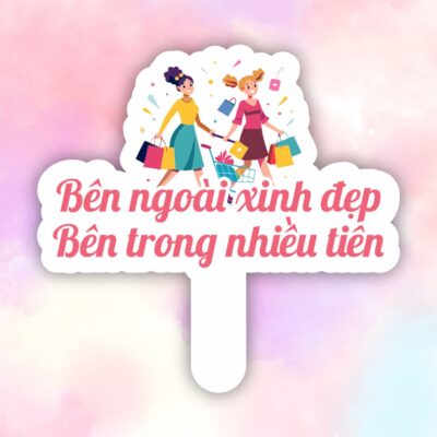 Hashtag bên ngoài xinh đẹp, bên trong nhiều tiền