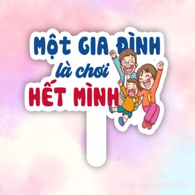 Hashtag một gia đình là chơi hết mình