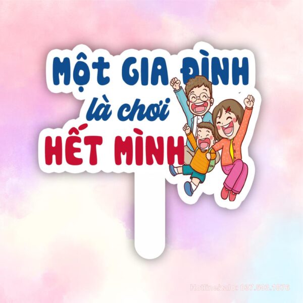 Hashtag một gia đình là chơi hết mình