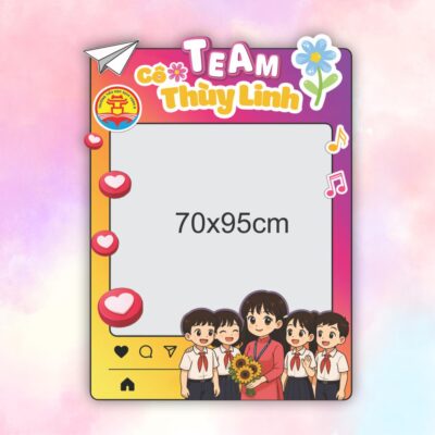 Khung check in sự kiện Team Cô Thùy Linh