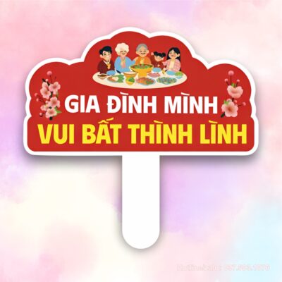 Hashtag gia đình mình vui bất thình lình